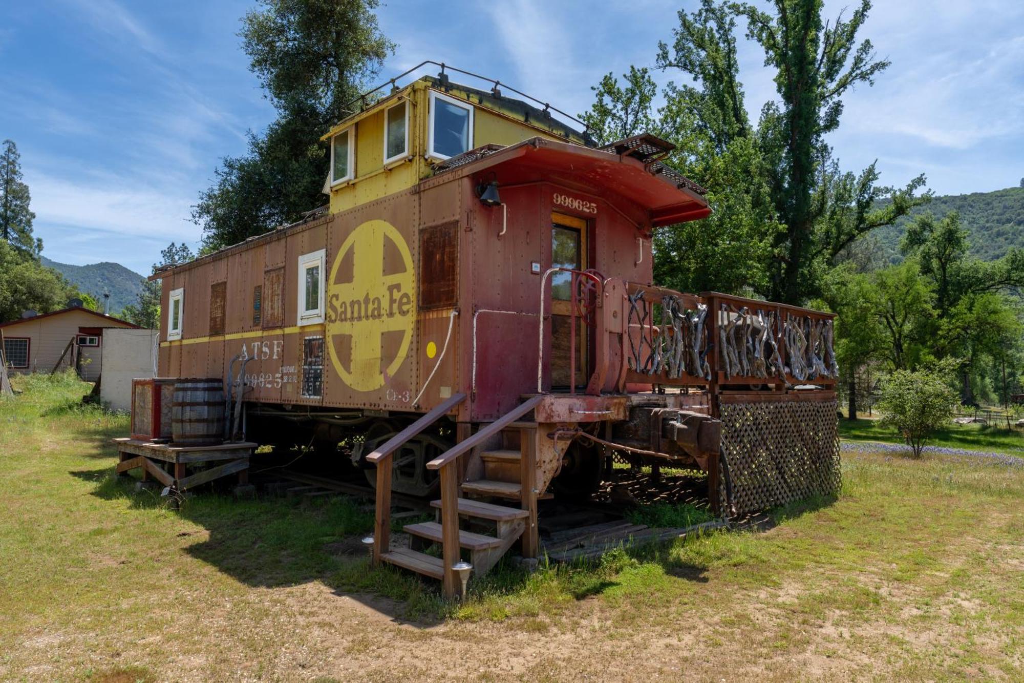 Vila Little Red Caboose Oakhurst Exteriér fotografie