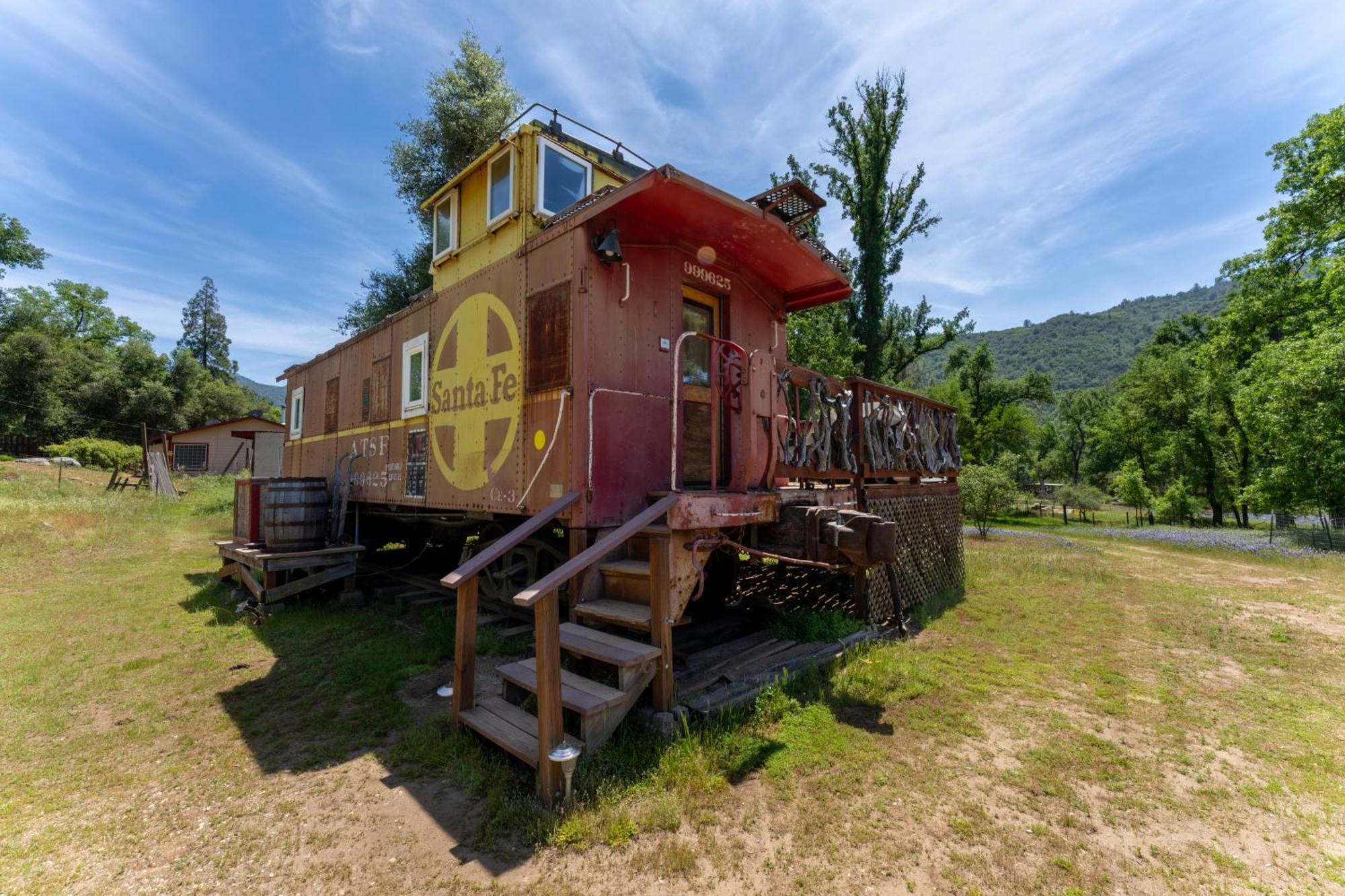 Vila Little Red Caboose Oakhurst Exteriér fotografie